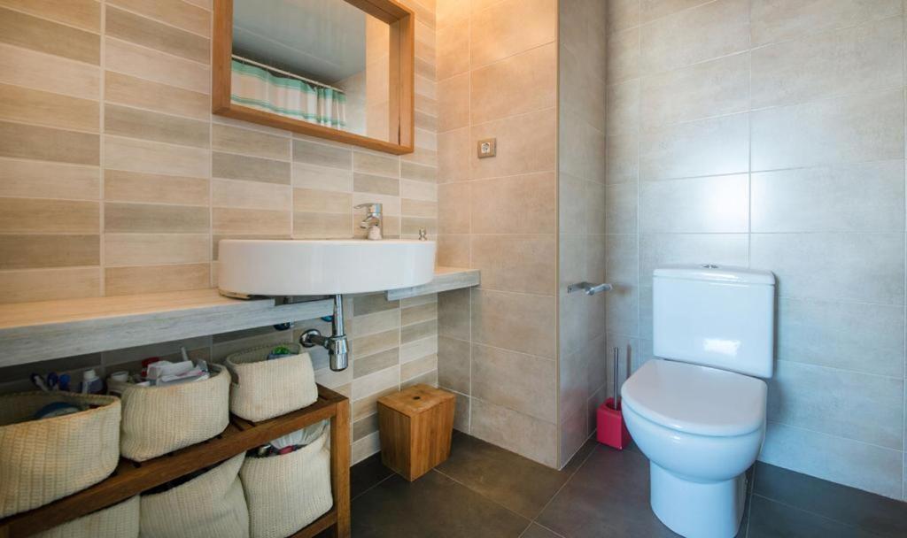 Magnificent Apartment Close To The Beach Sant Adria de Besos Ngoại thất bức ảnh